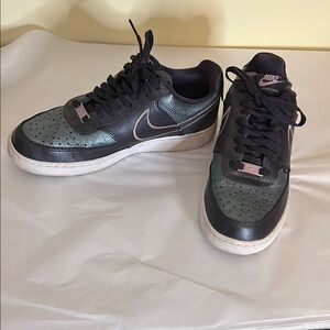 Nike Court Vision Low Basketball Shoes Purple Size 9